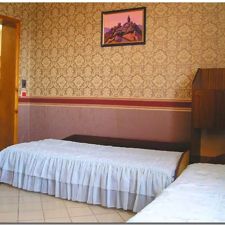 Vila Dionis 3*
